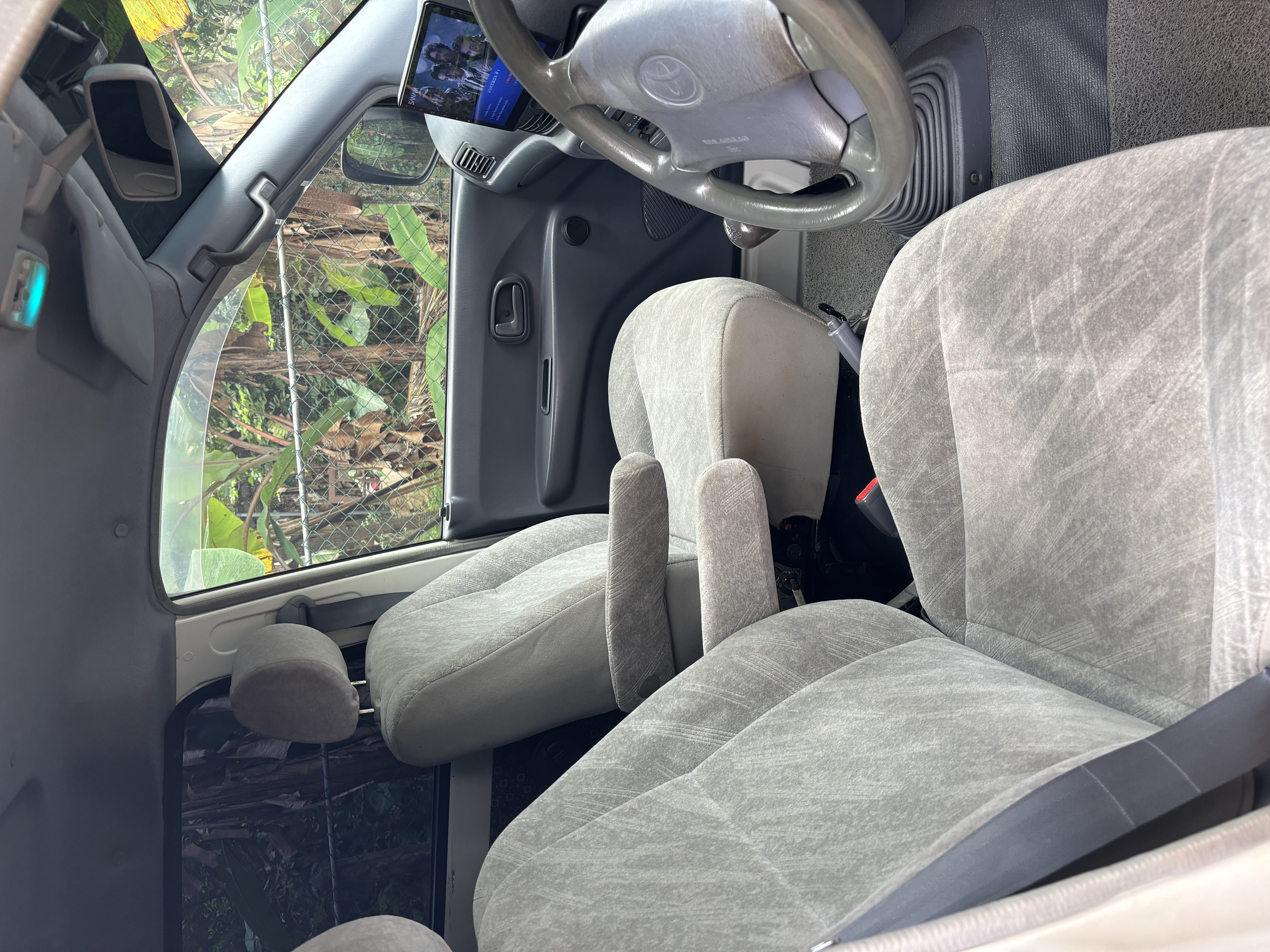 Advertisement image 3