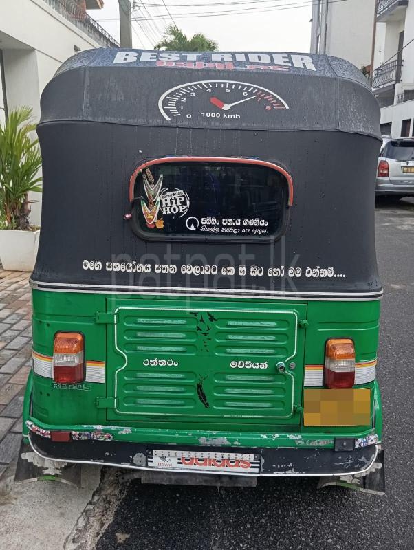 Bajaj 4 stroke 2011 - Used Three wheeler sale in Sri Lanka - patpat.lk
