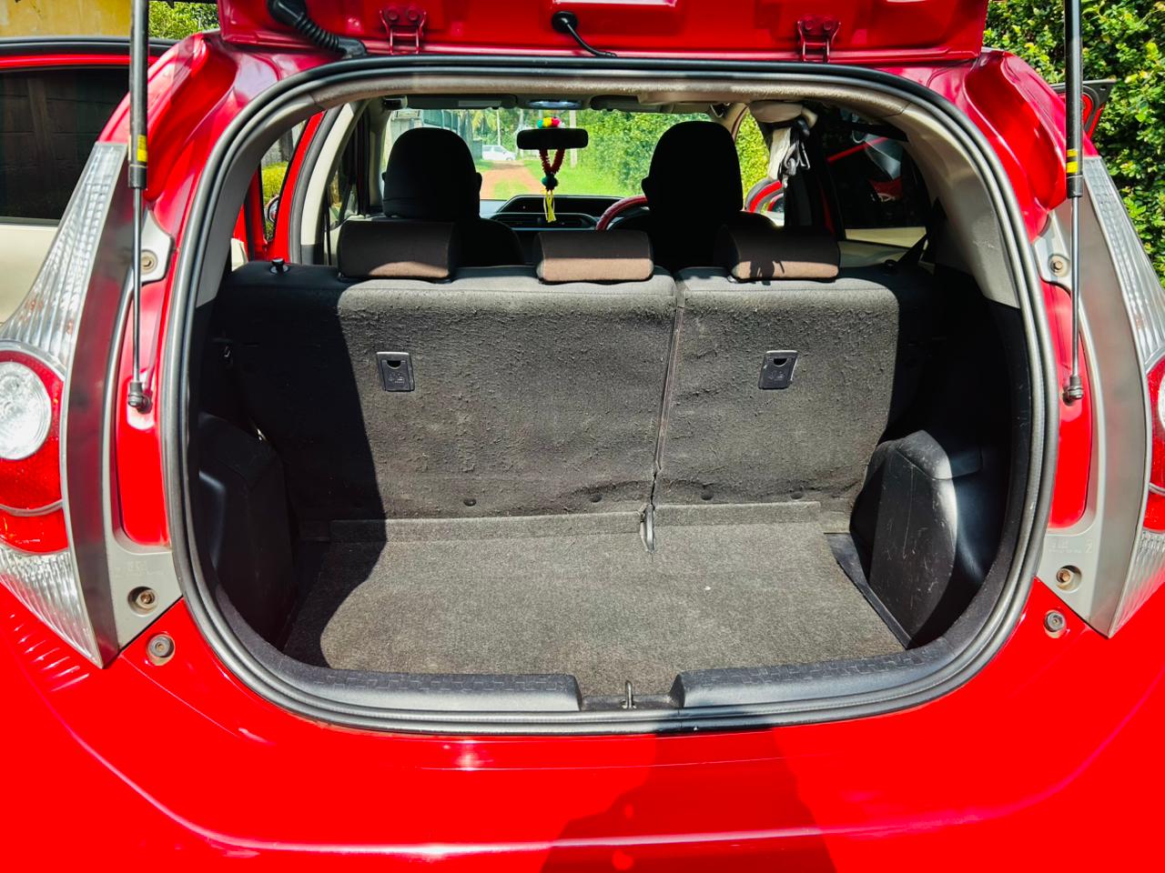 Toyota Aqua 2014 - භාවිතා කරන ලද කාර් sale in Sri Lanka - patpat.lk