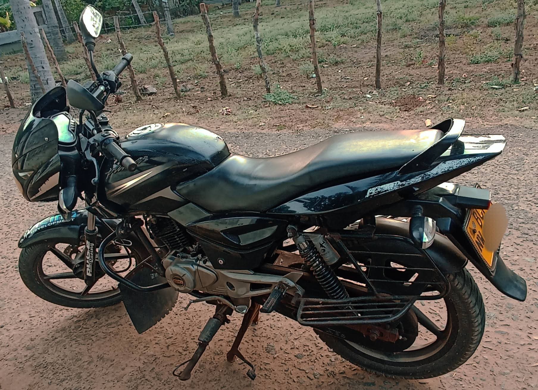 Bajaj Pulsar 2015 - Used Bike sale in Sri Lanka - patpat.lk