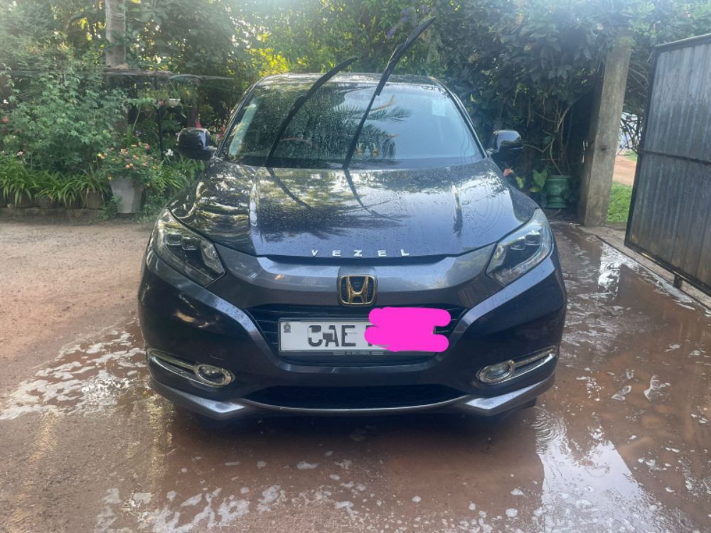 Honda Vezel 2014 - භාවිතා කරන ලද SUV රථය sale in Sri Lanka - patpat.lk