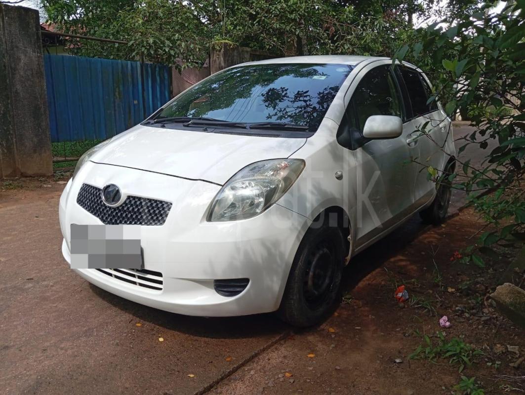 Toyota Vitz 2007 - பயன்படுத்தப்பட்டது கார் sale in Sri Lanka - patpat.lk