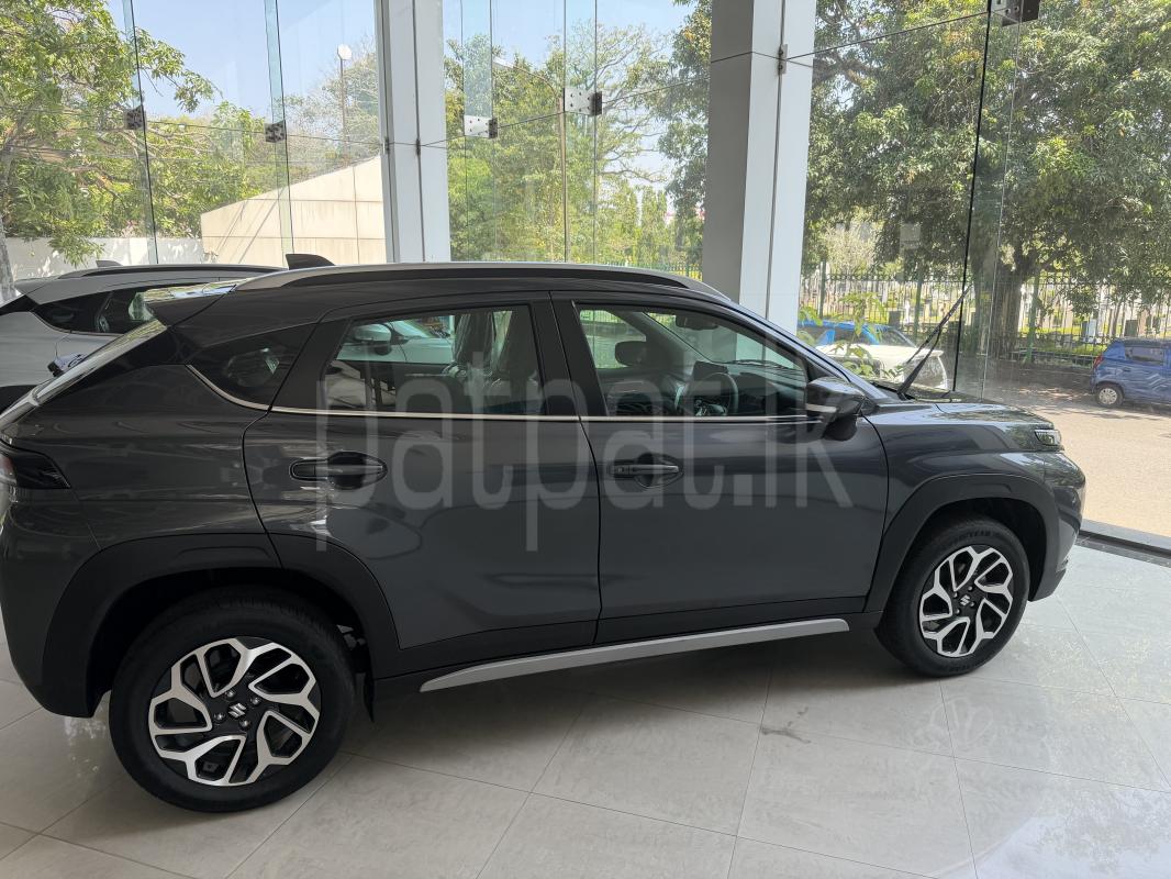 Advertisement image 6