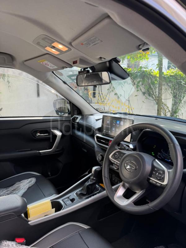 Advertisement image 3