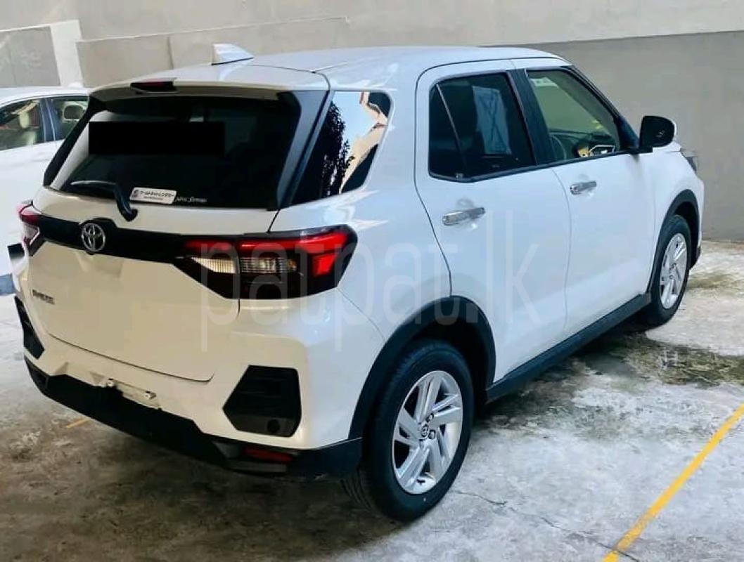 Advertisement image 1