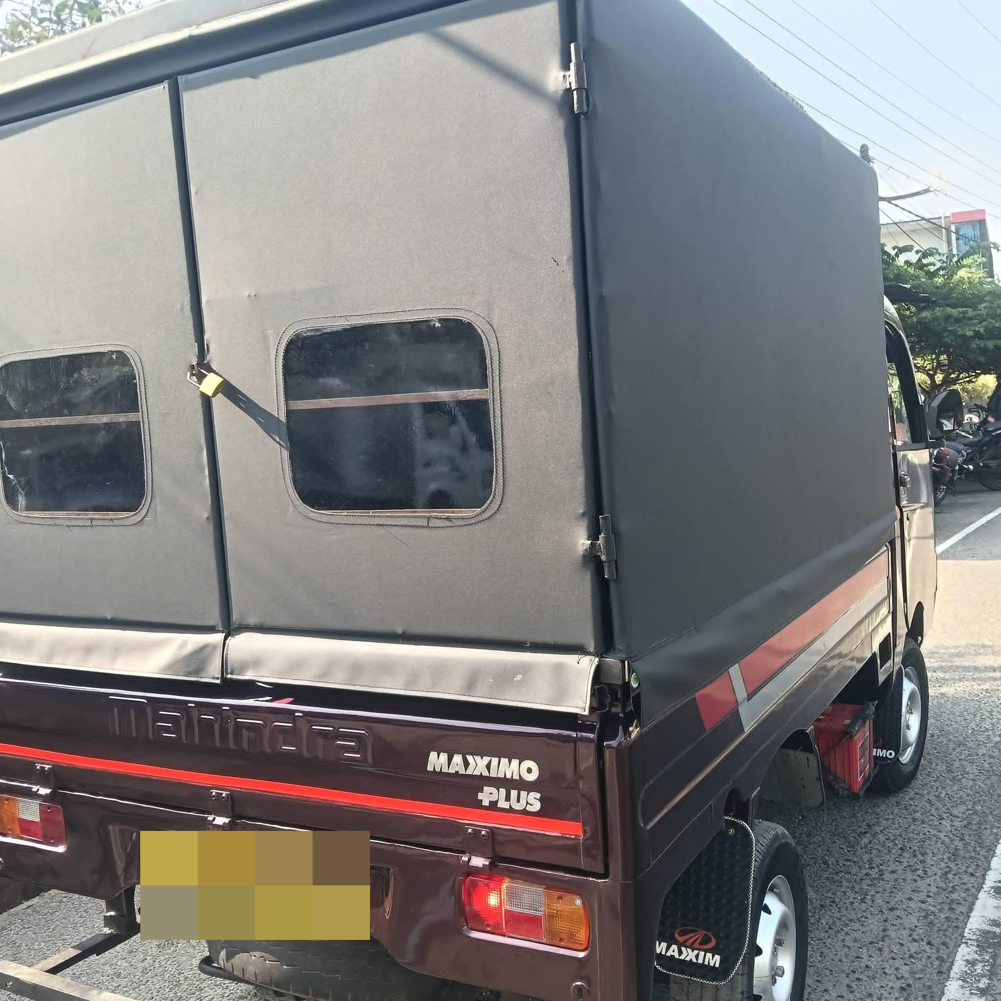 Advertisement image 4