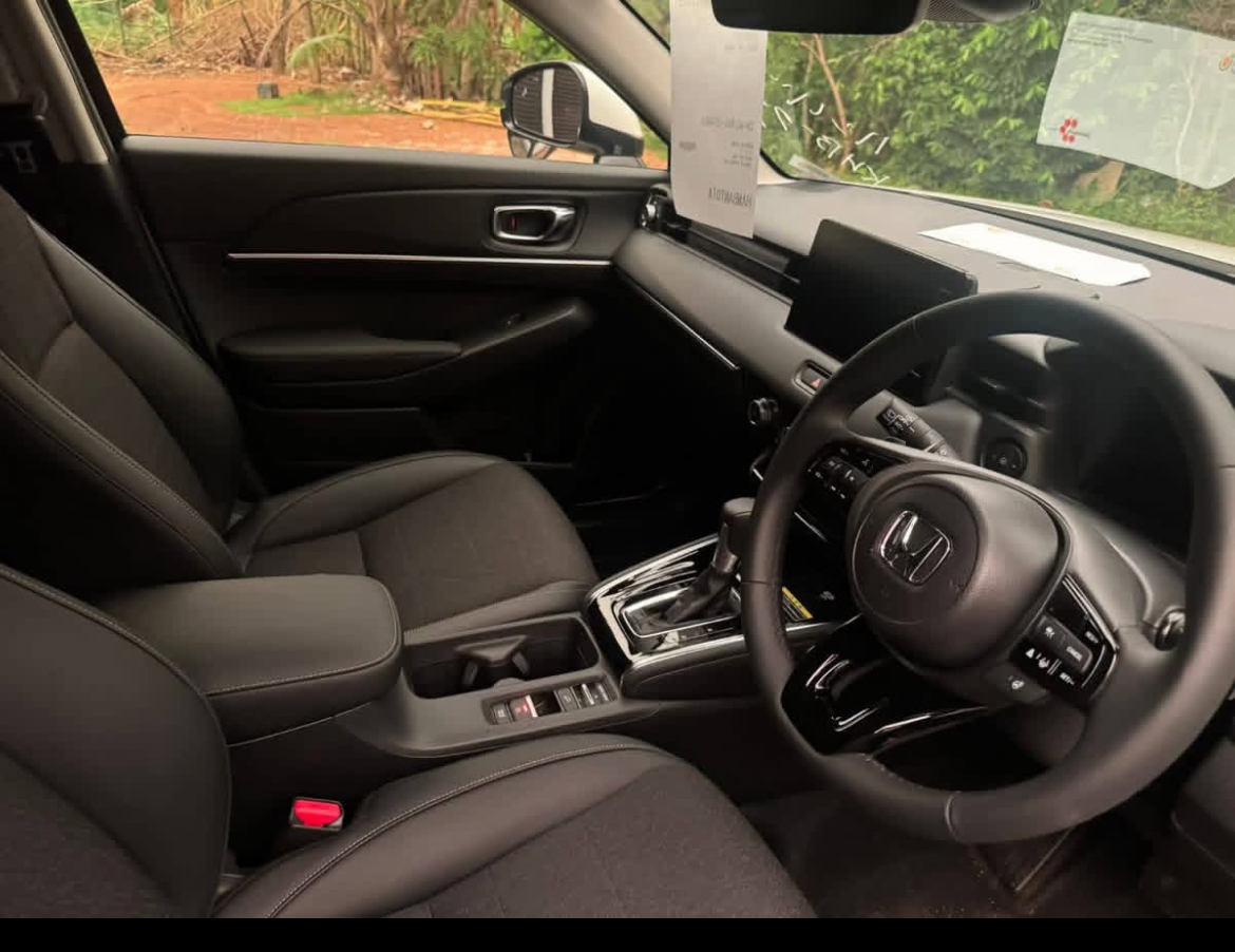 Honda Vezel 2025 - சான்றளிக்கப்பட்டது SUV sale in Sri Lanka - patpat.lk