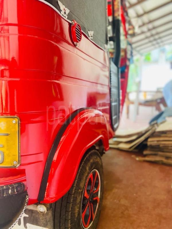 Advertisement image 4