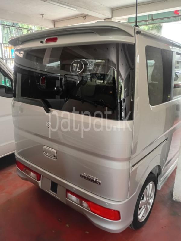 Advertisement image 1