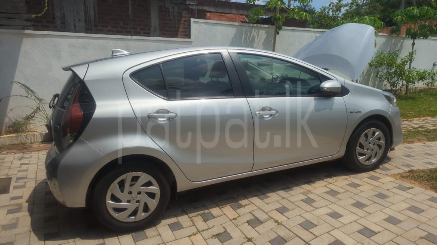 Toyota Aqua 2015 - Used Car sale in Sri Lanka - patpat.lk