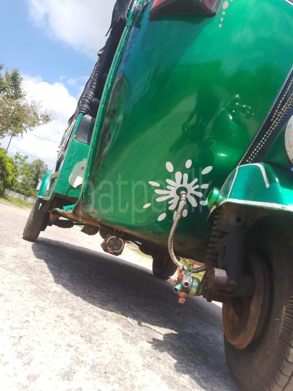 Bajaj Three Wheel 2006 - Used Three wheeler sale in Sri Lanka - patpat.lk