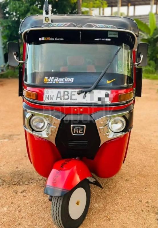 Bajaj 4 stroke 2015 - பயன்படுத்தப்பட்டது முச்சக்கர வண்டி sale in Sri Lanka - patpat.lk