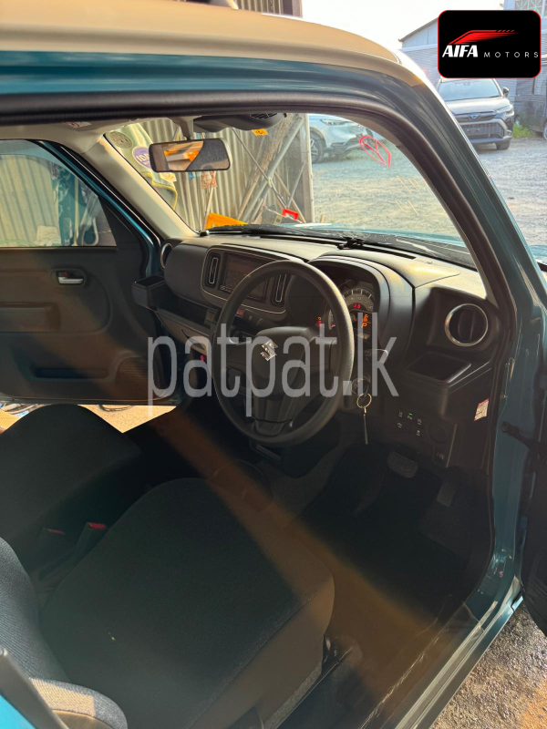 Advertisement image 6