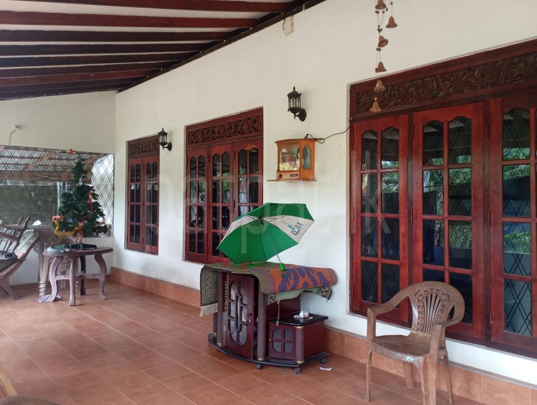 House for Sale in Kirindiwela