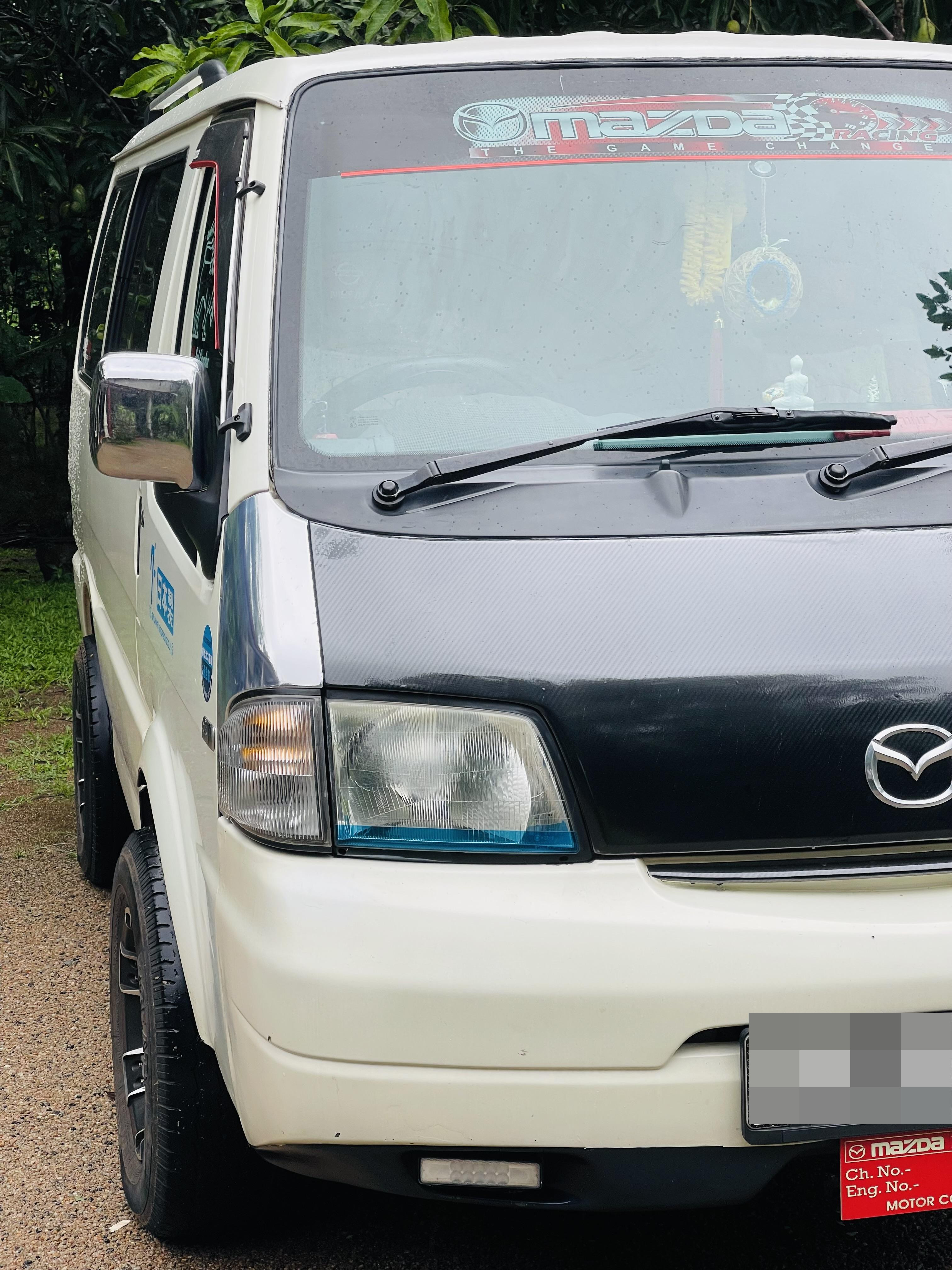 Mazda Bongo 1999 ads-image-1