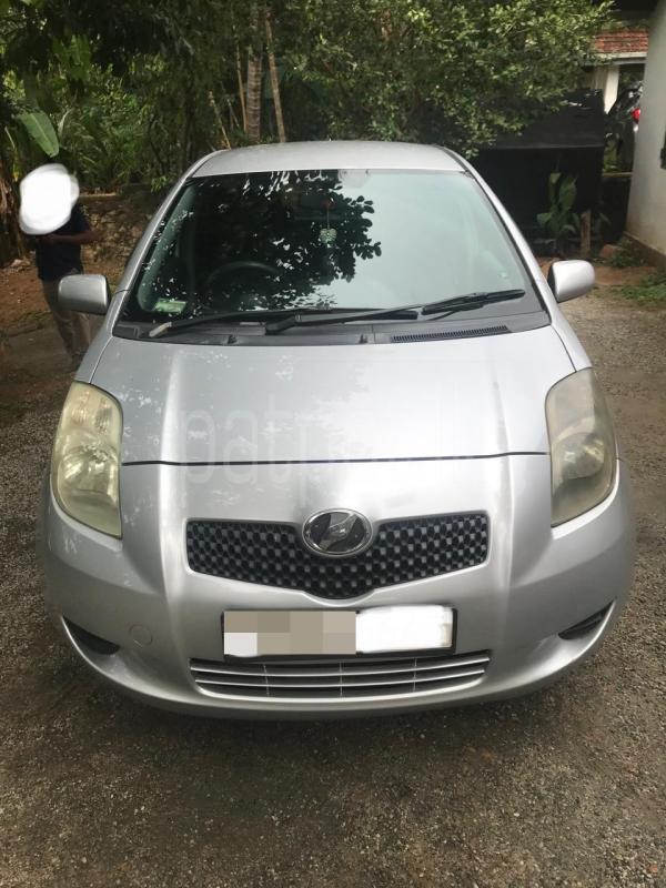 Toyota Vitz 2007 - பயன்படுத்தப்பட்டது கார் sale in Sri Lanka - patpat.lk