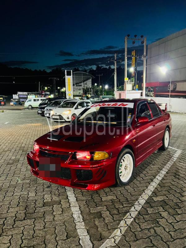 Mitsubishi Lancer 1993 - பயன்படுத்தப்பட்டது கார் sale in Sri Lanka - patpat.lk