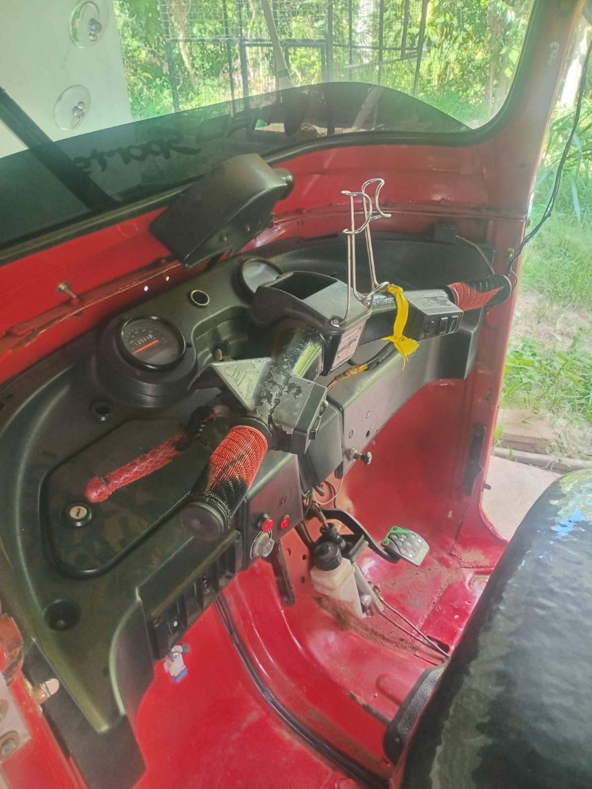 Bajaj Three Wheel 2010 - பயன்படுத்தப்பட்டது முச்சக்கர வண்டி sale in Sri Lanka - patpat.lk