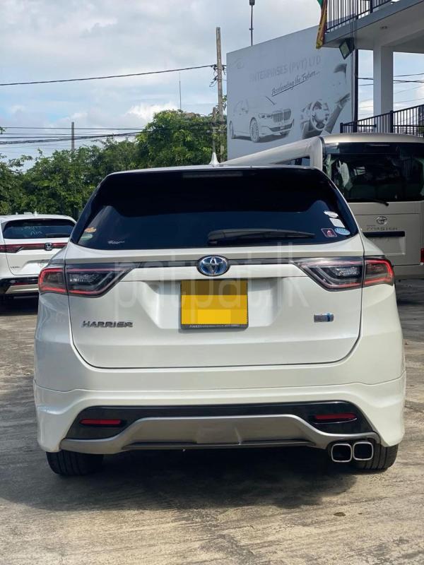 Advertisement image 4