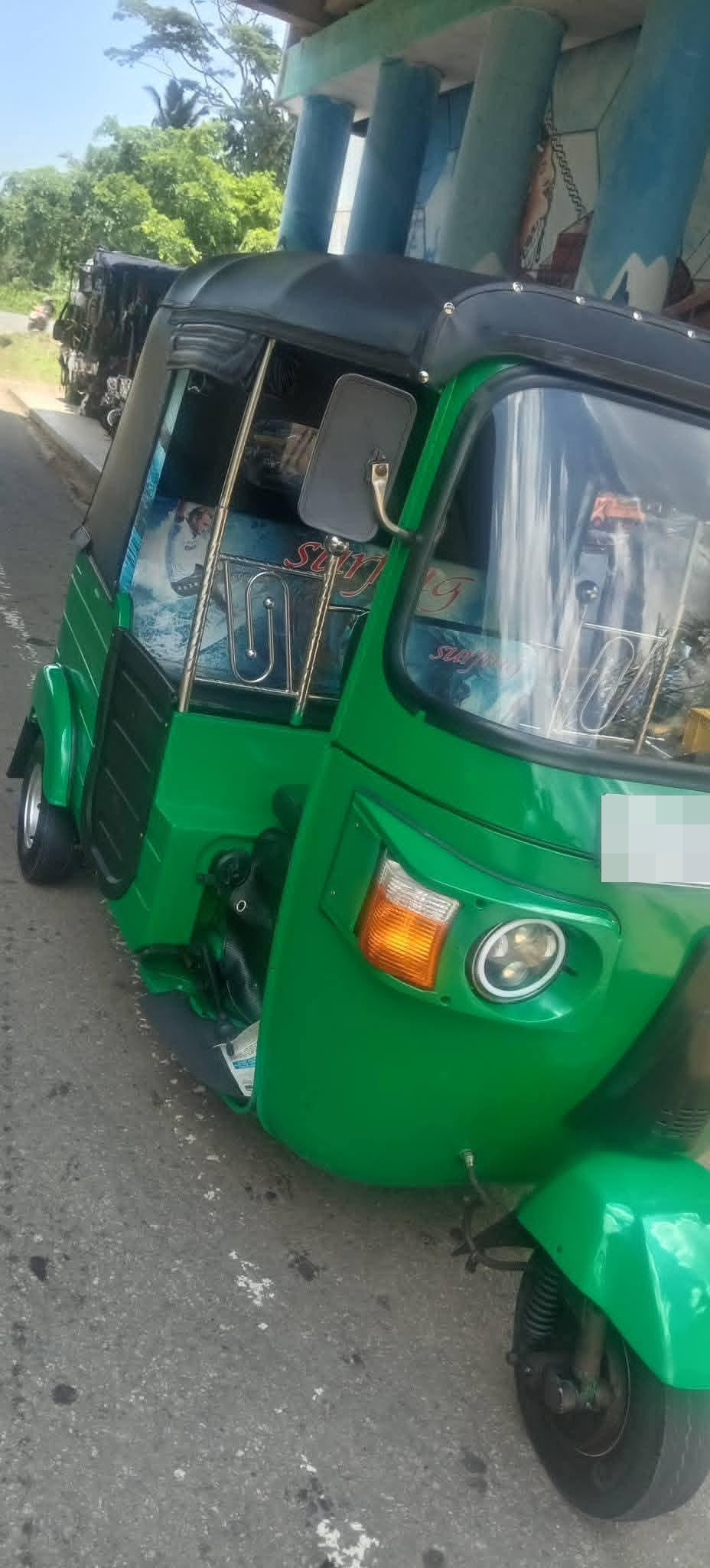 Bajaj Three Wheel 2013 - Used Three wheeler sale in Sri Lanka - patpat.lk
