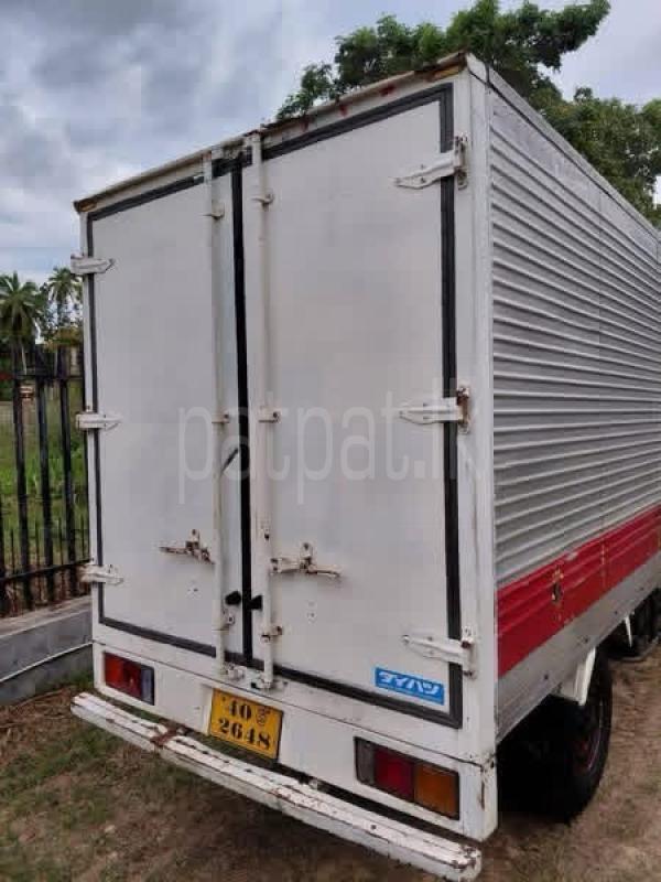 Advertisement image 3