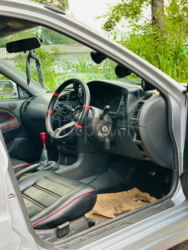 Mitsubishi Lancer 2000 - பயன்படுத்தப்பட்டது கார் sale in Sri Lanka - patpat.lk
