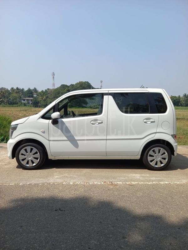 Advertisement image 3