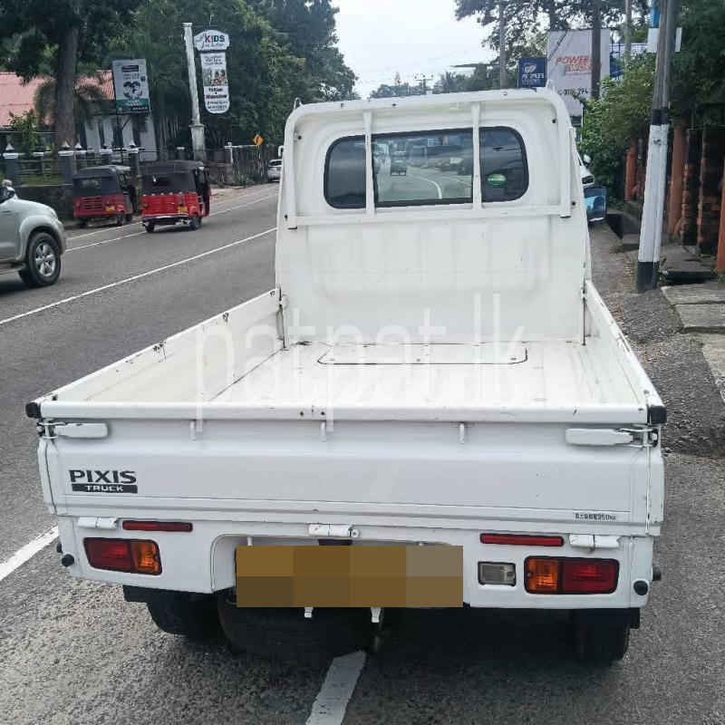 Advertisement image 3