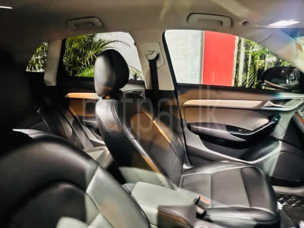 Advertisement image 6