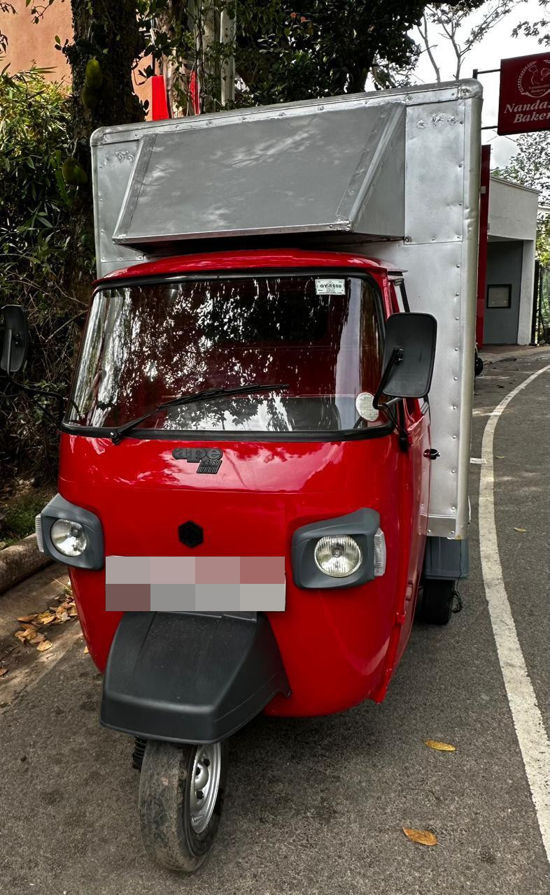 Piaggio Three Wheel 2015 - භාවිතා කරන ලද ත්‍රිරෝද රථය sale in Sri Lanka - patpat.lk
