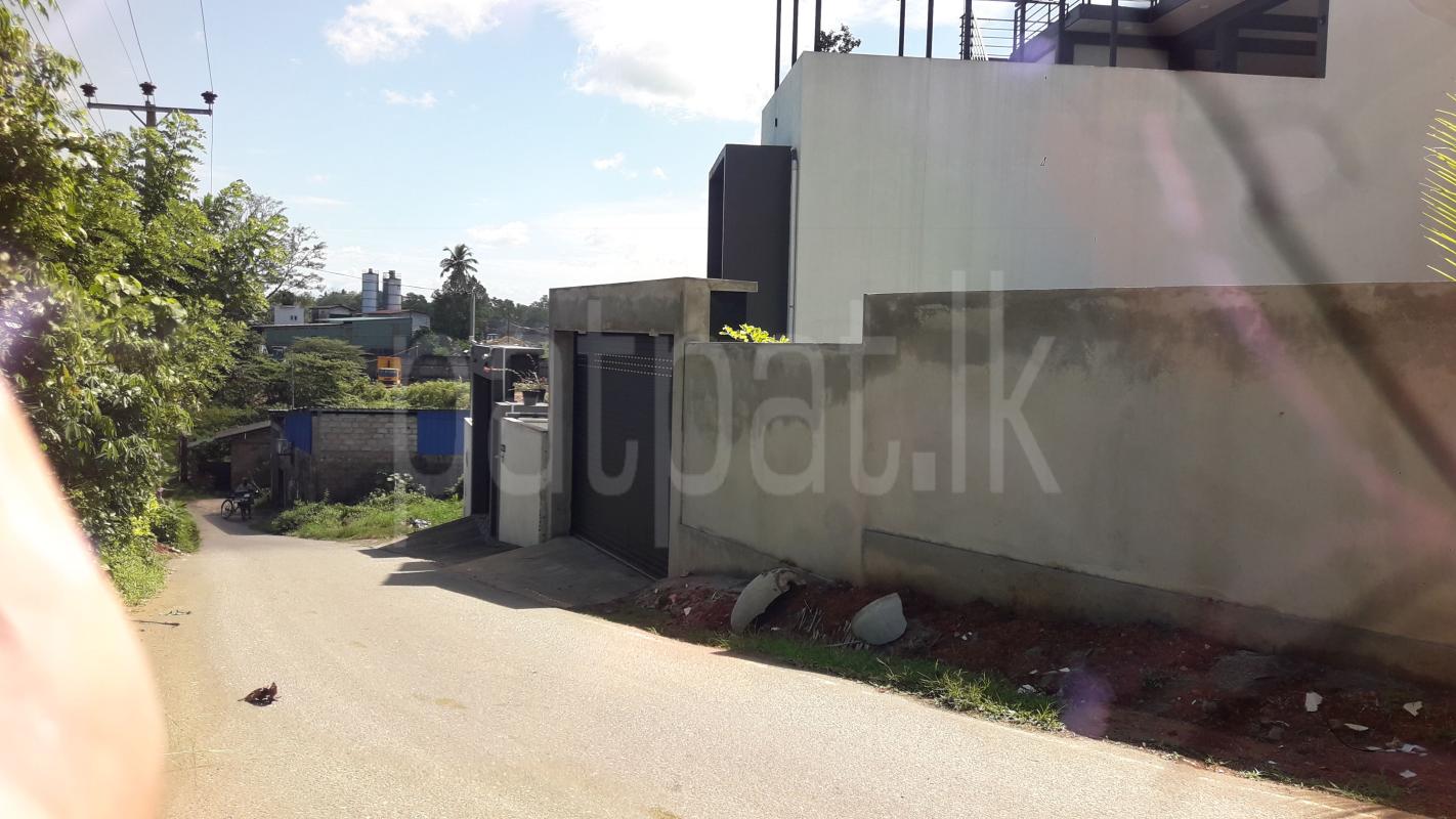 premium-listing-image