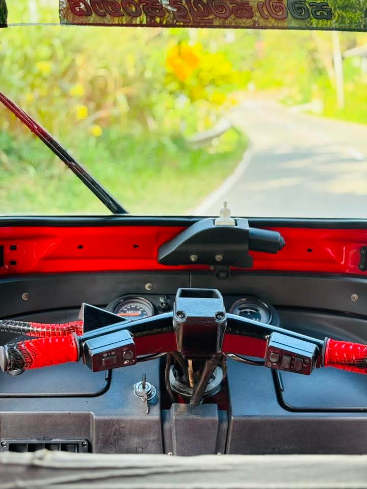 Bajaj Three Wheel 2018 - Used Three wheeler sale in Sri Lanka - patpat.lk