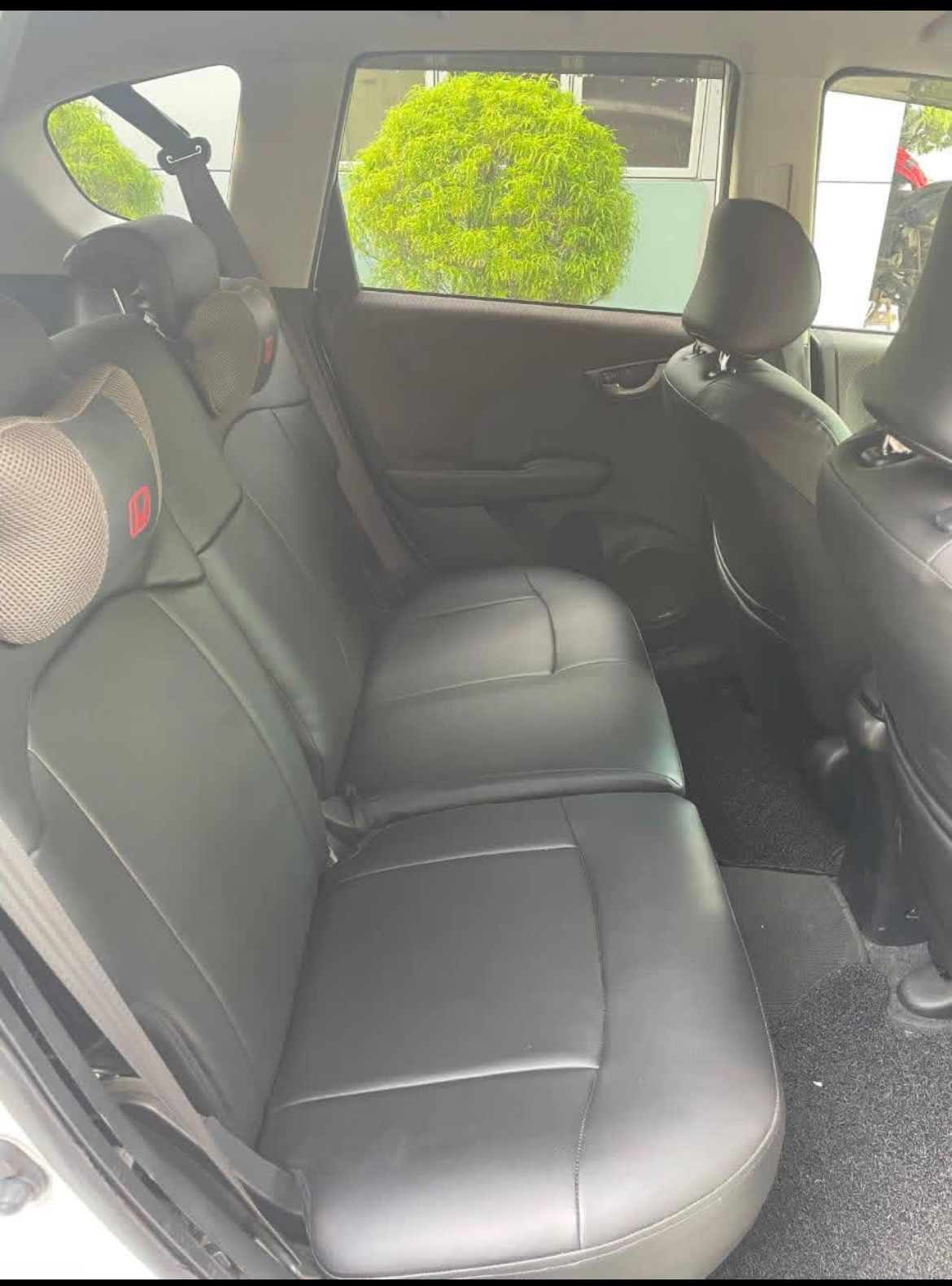 Honda Fit 2011 - பயன்படுத்தப்பட்டது கார் sale in Sri Lanka - patpat.lk