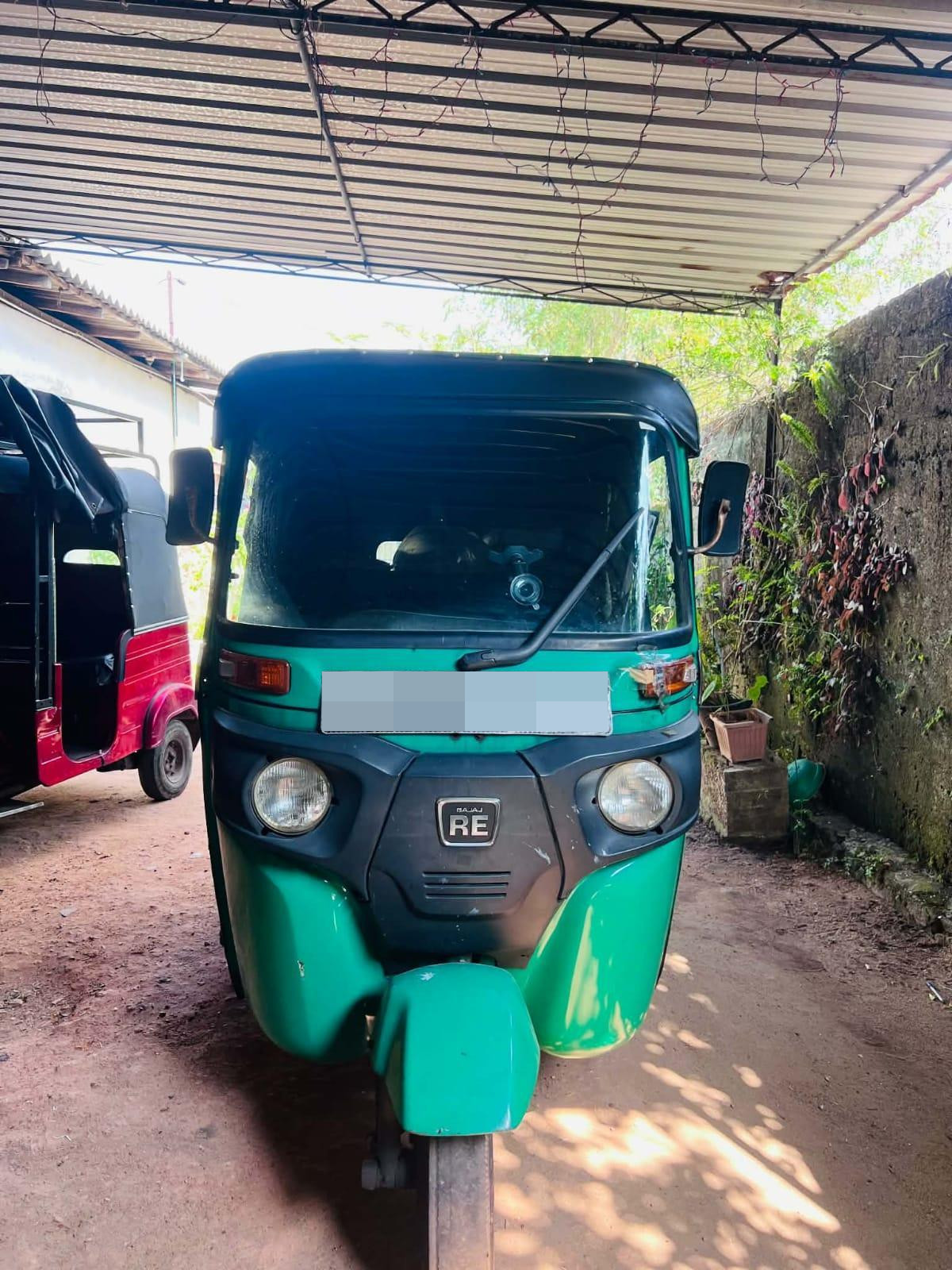 Bajaj Three Wheel 2016 - Used Three wheeler sale in Sri Lanka - patpat.lk