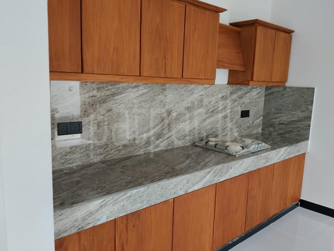 House for Sale in Athurugiriya