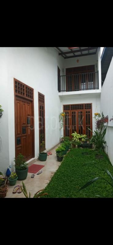 House for Sale in Kelaniya ads-image-1