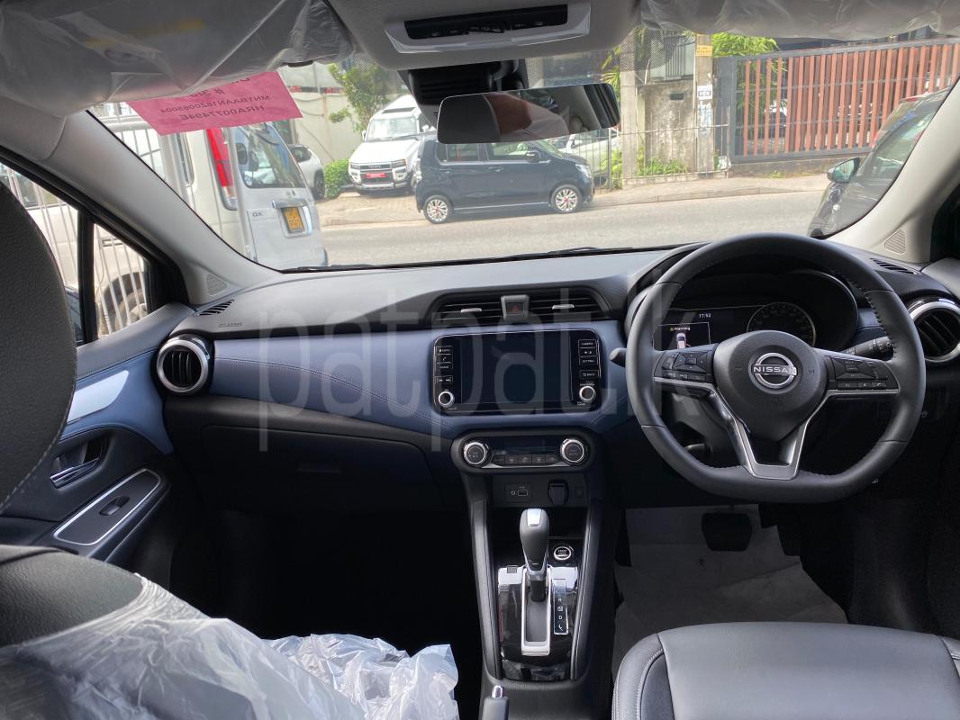 Advertisement image 6