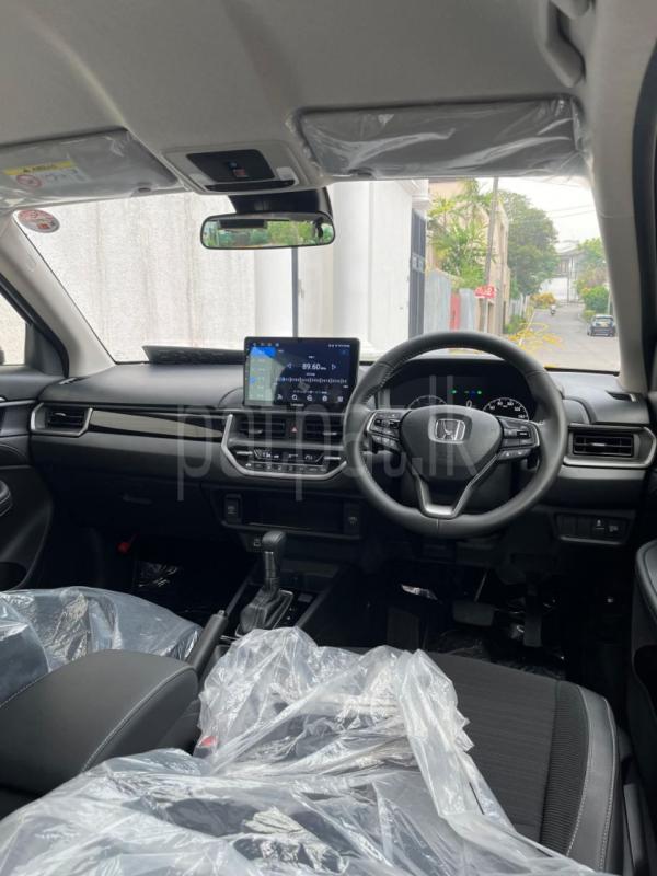 Advertisement image 6