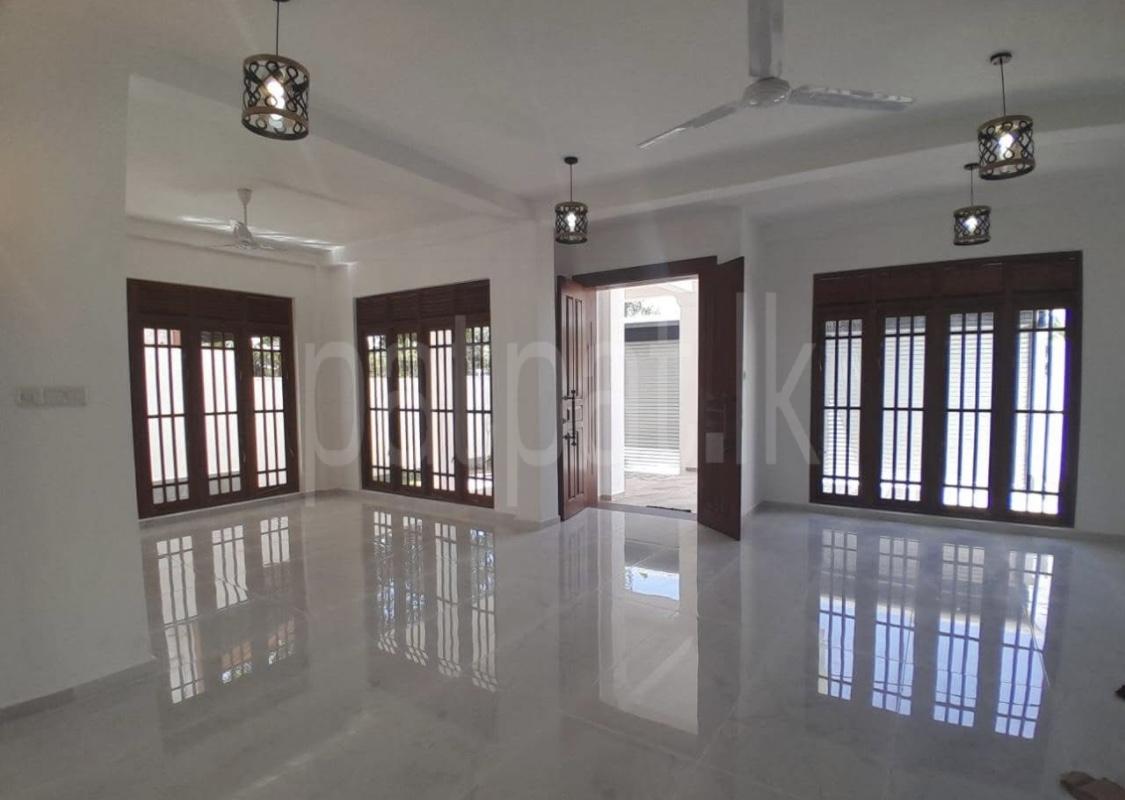 House for Sale in Kundasale