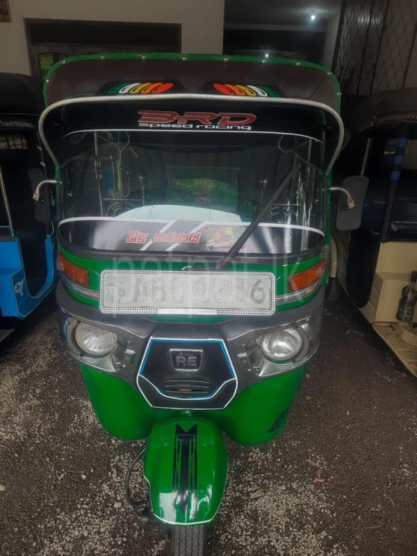 Bajaj Three Wheel 2016 - பயன்படுத்தப்பட்டது முச்சக்கர வண்டி sale in Sri Lanka - patpat.lk
