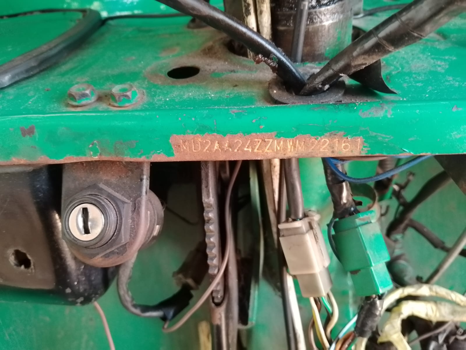 Bajaj 2 stroke 2006 - பயன்படுத்தப்பட்டது முச்சக்கர வண்டி sale in Sri Lanka - patpat.lk