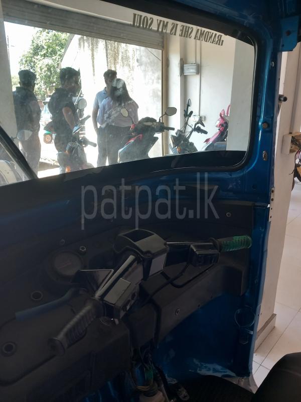 Advertisement image 5