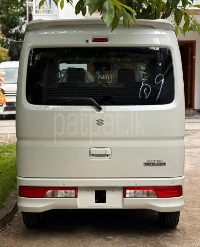 Advertisement image 6