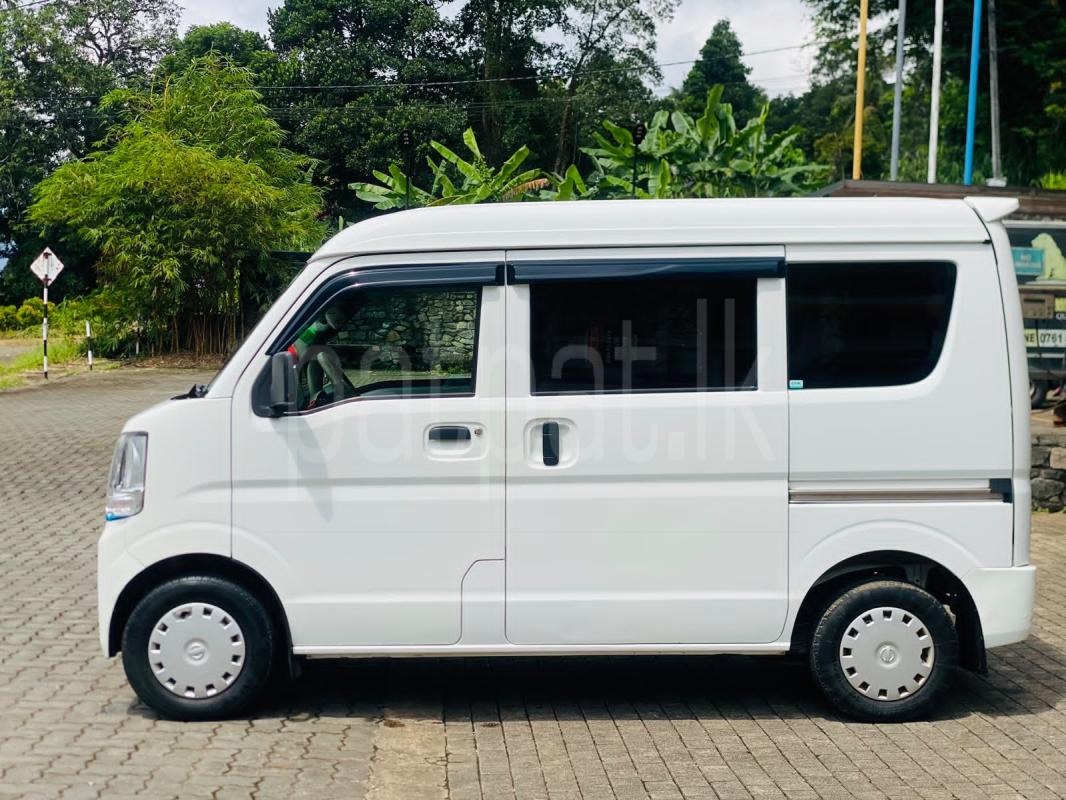 Nissan Clipper 2016 - பயன்படுத்தப்பட்டது வேன் sale in Sri Lanka - patpat.lk