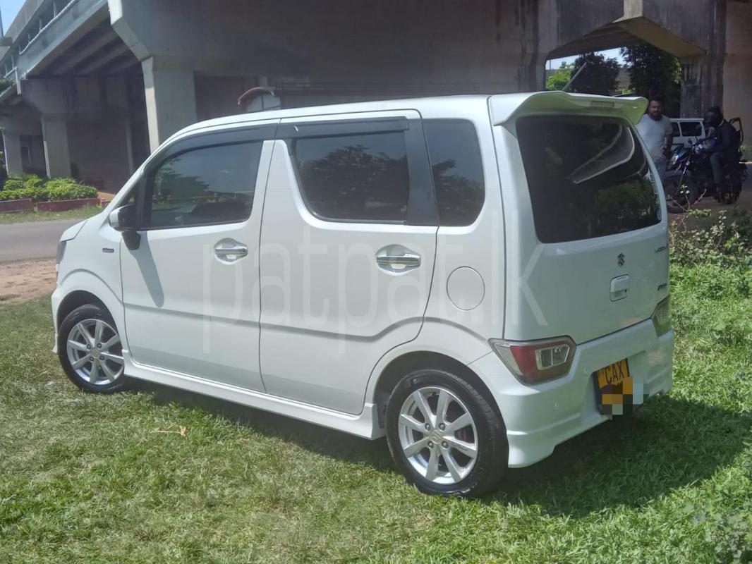 Suzuki Wagon R 2018 - භාවිතා කරන ලද කාර් sale in Sri Lanka - patpat.lk