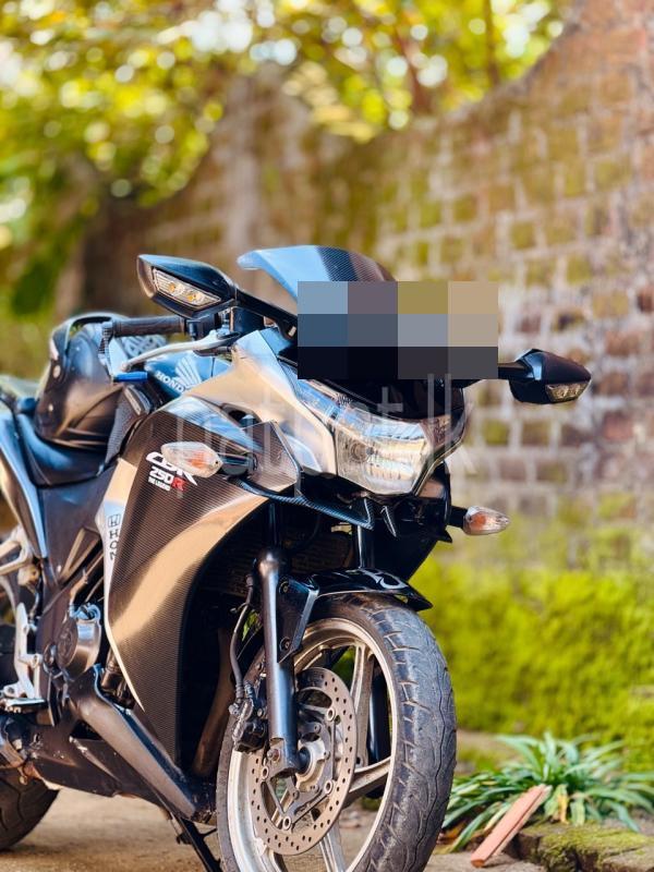 Advertisement image 1