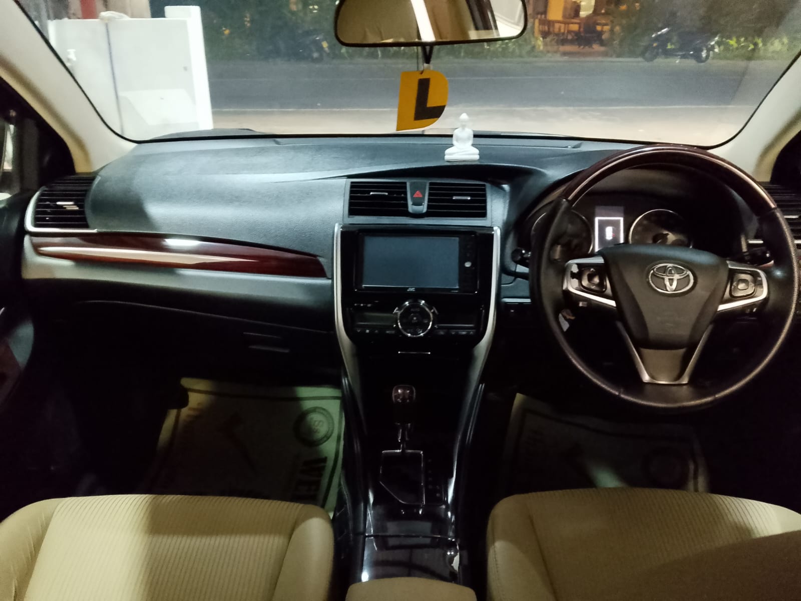 Toyota Premio 2016 - Used Car sale in Sri Lanka - patpat.lk