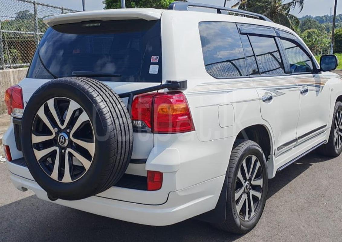 Advertisement image 2