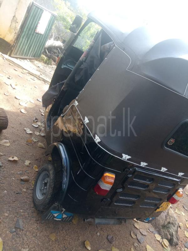 Bajaj Three Wheel 2010 - Used Three wheeler sale in Sri Lanka - patpat.lk