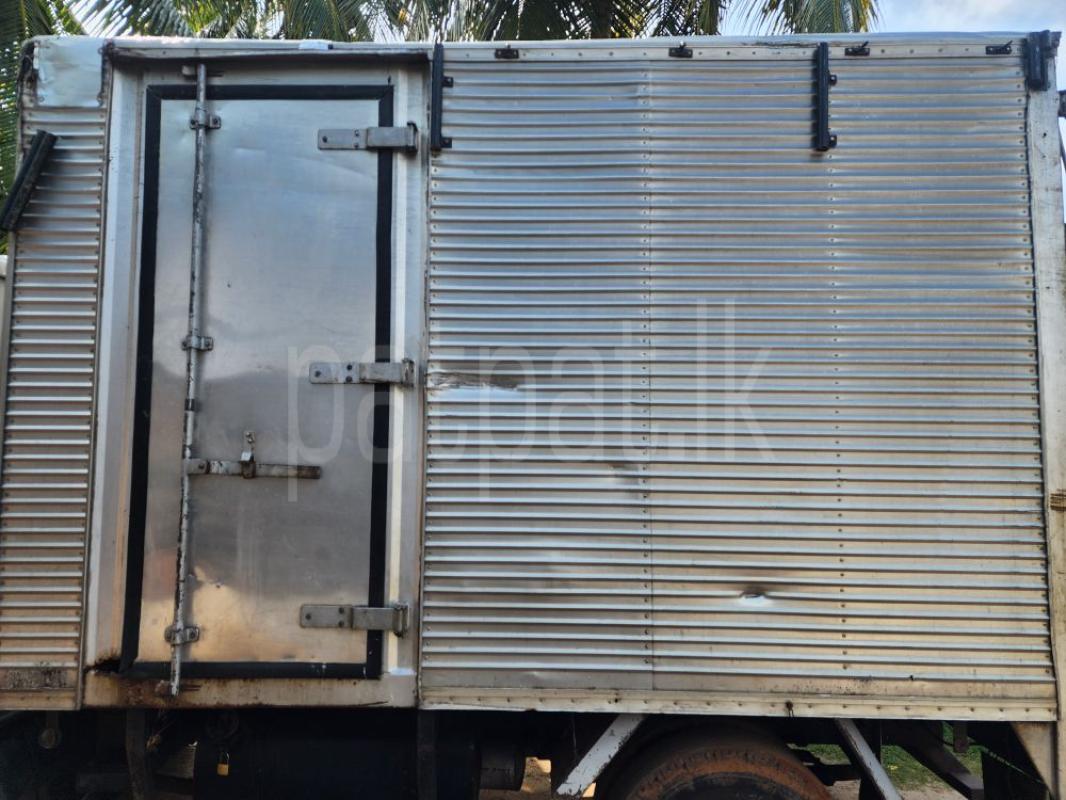 Advertisement image 3